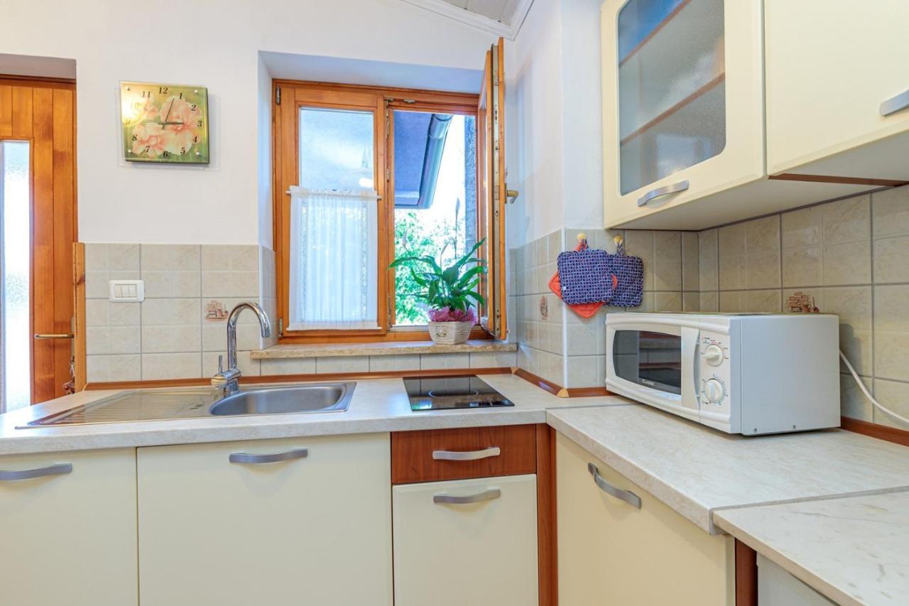 Apartments Sveti Leonard Oprtalj المظهر الخارجي الصورة